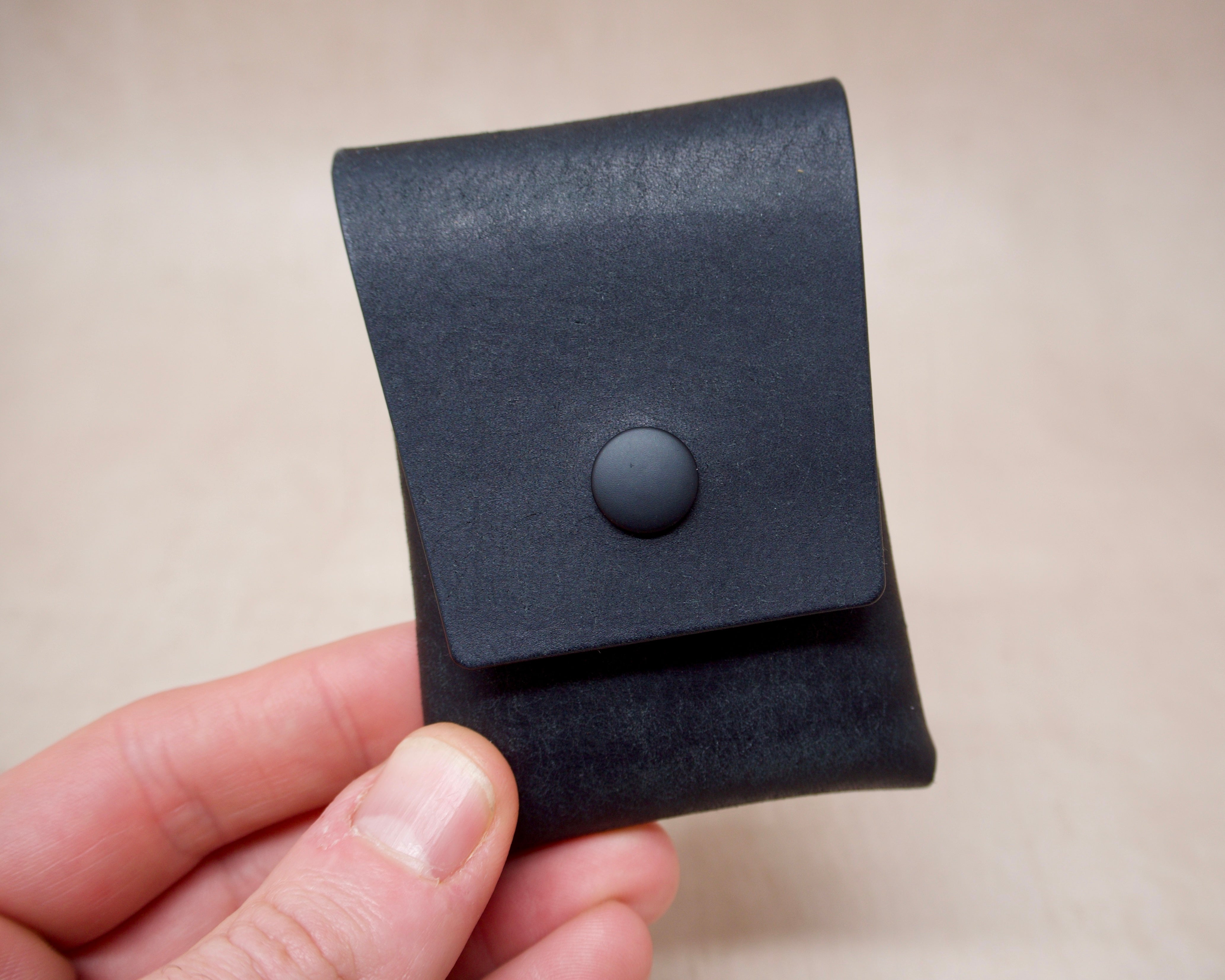 Penny Bun - 1 pocket stitchless pouch wallet