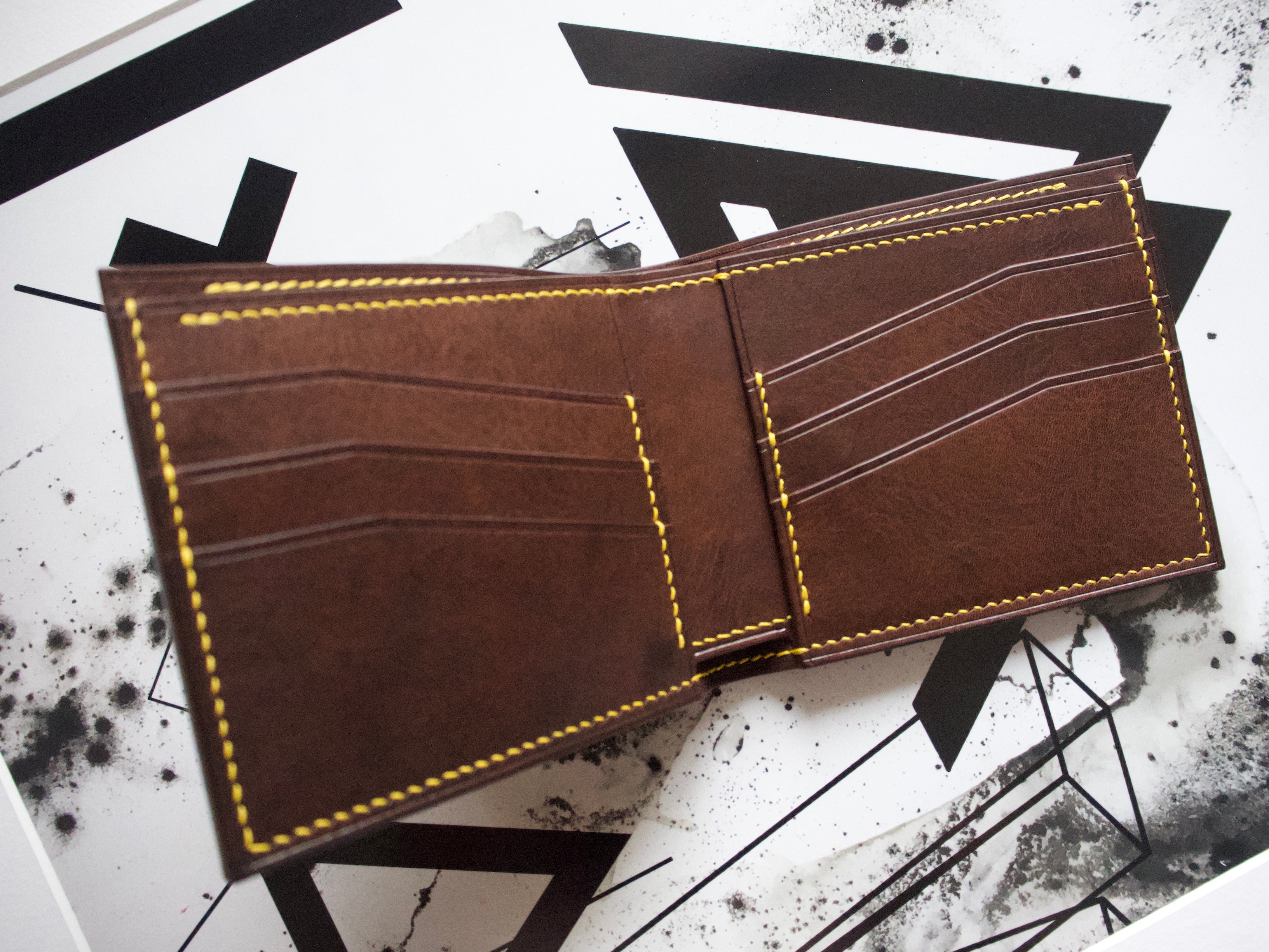 Amadou - 9 pocket bifold wallet