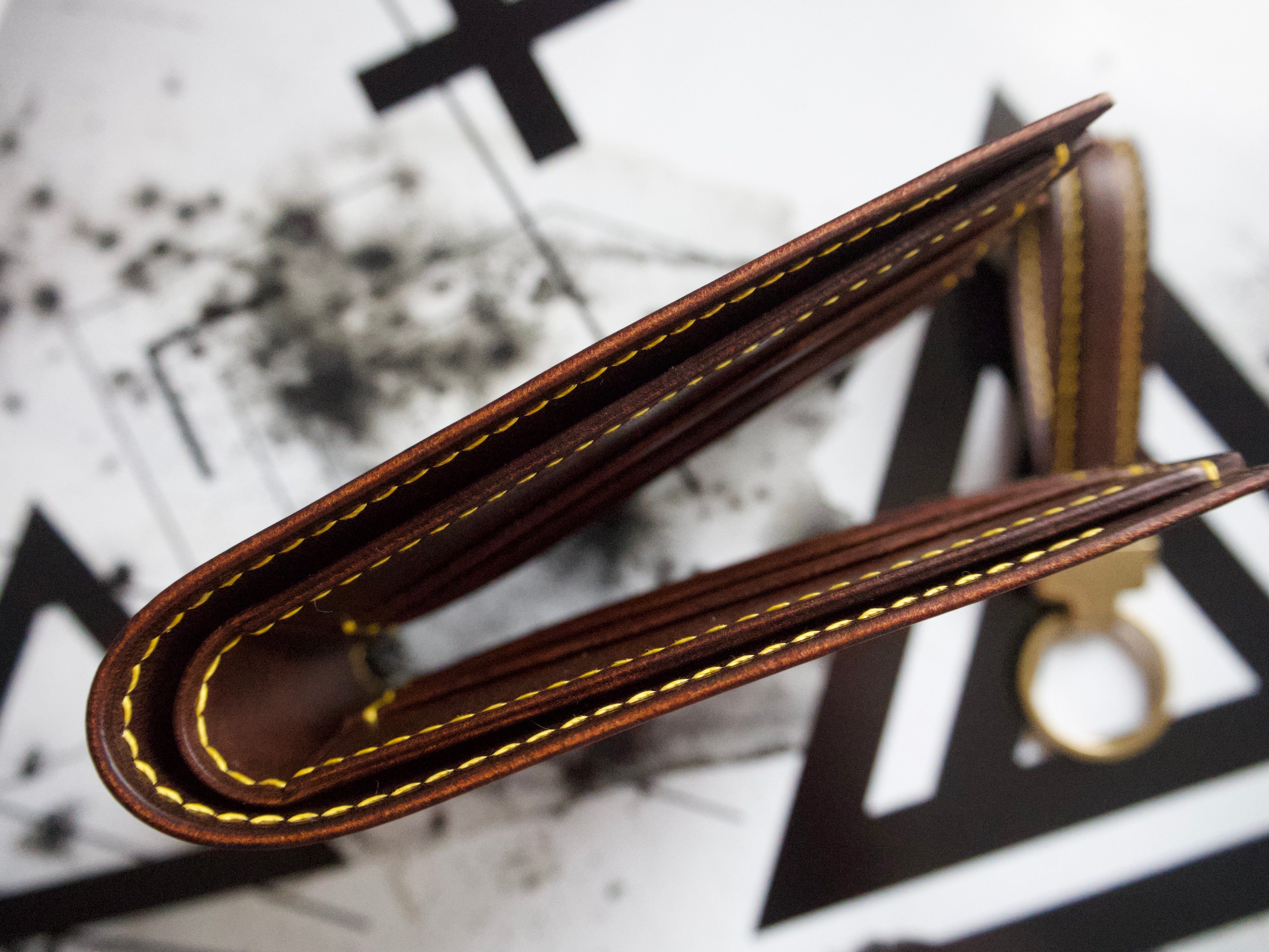 Amadou - 9 pocket bifold wallet