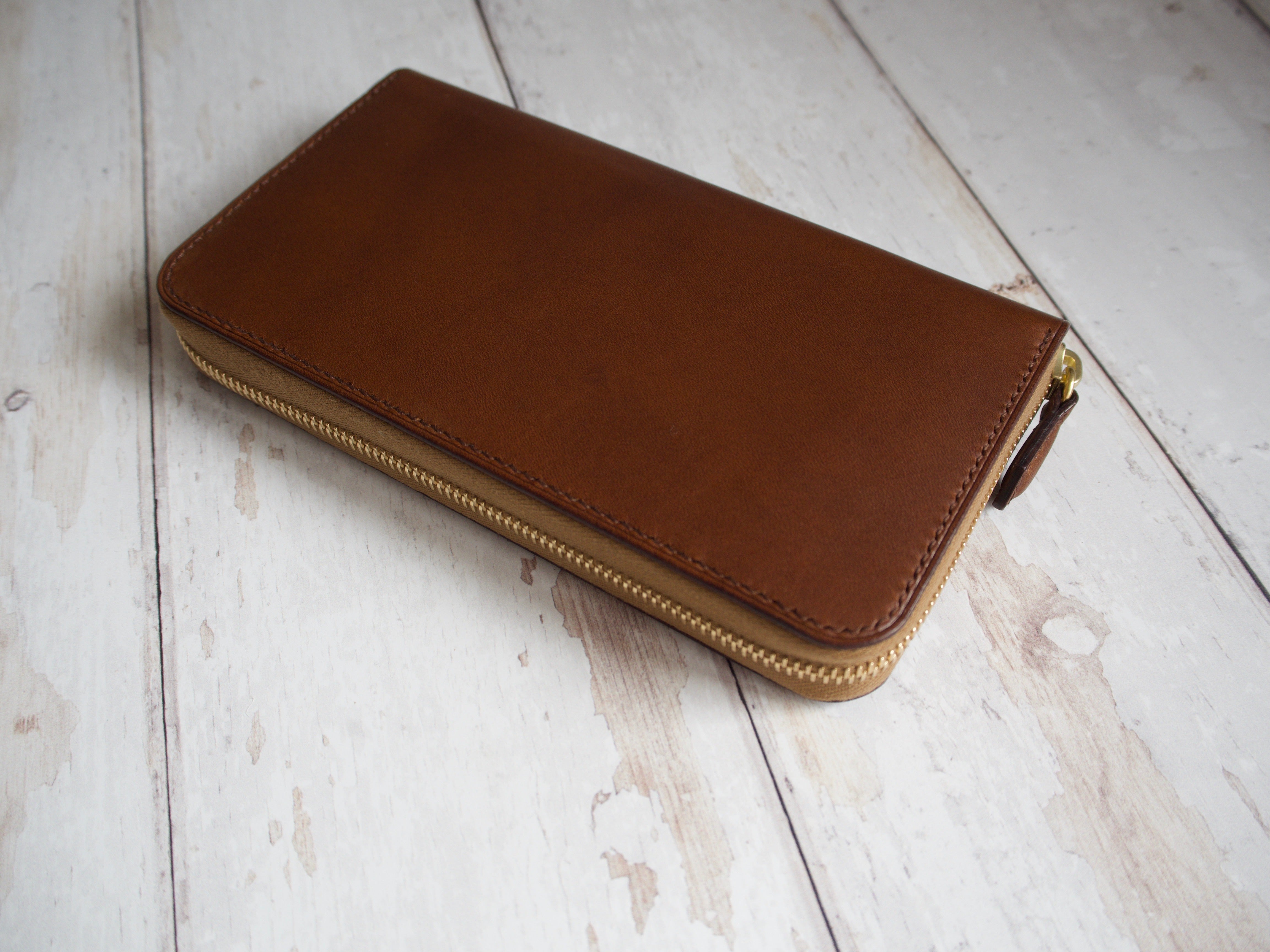 Zipper Clutch