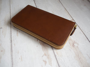 Zipper Clutch